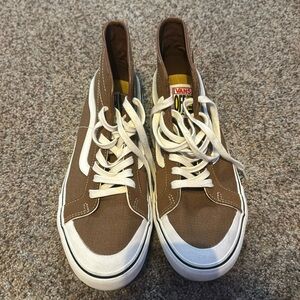 men’s brown vans size 9